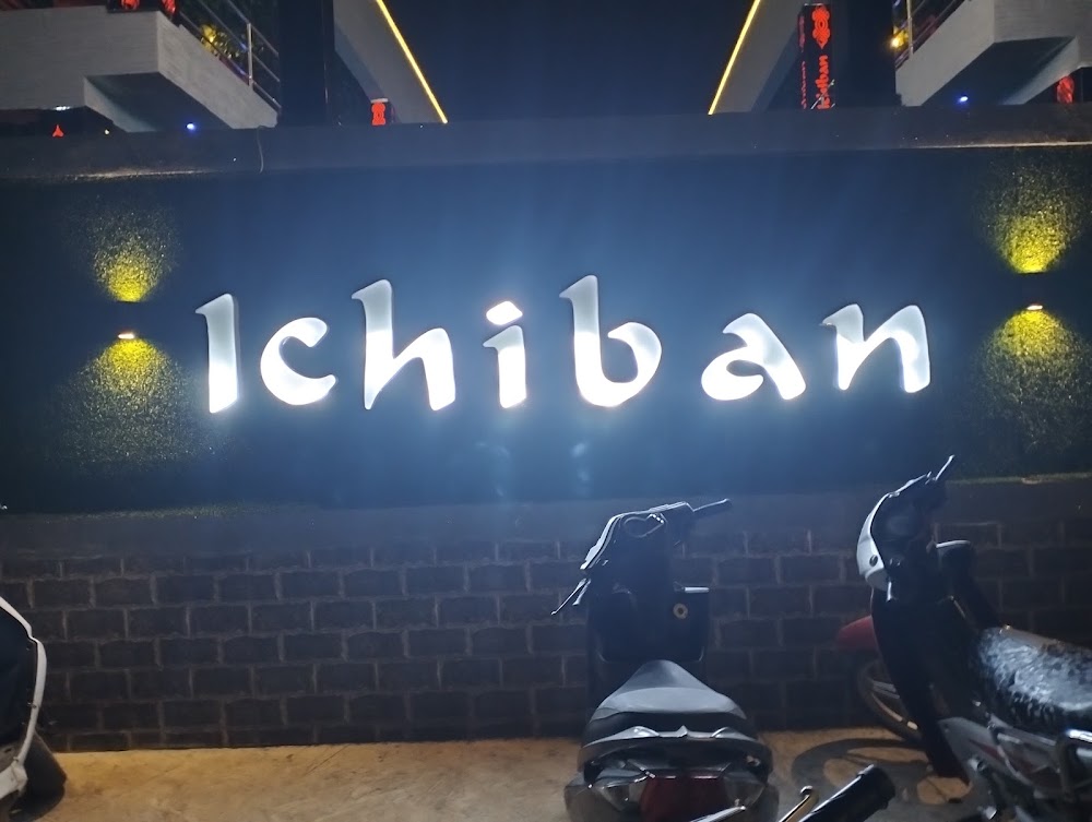 Ichiban Pool Palace photo 3